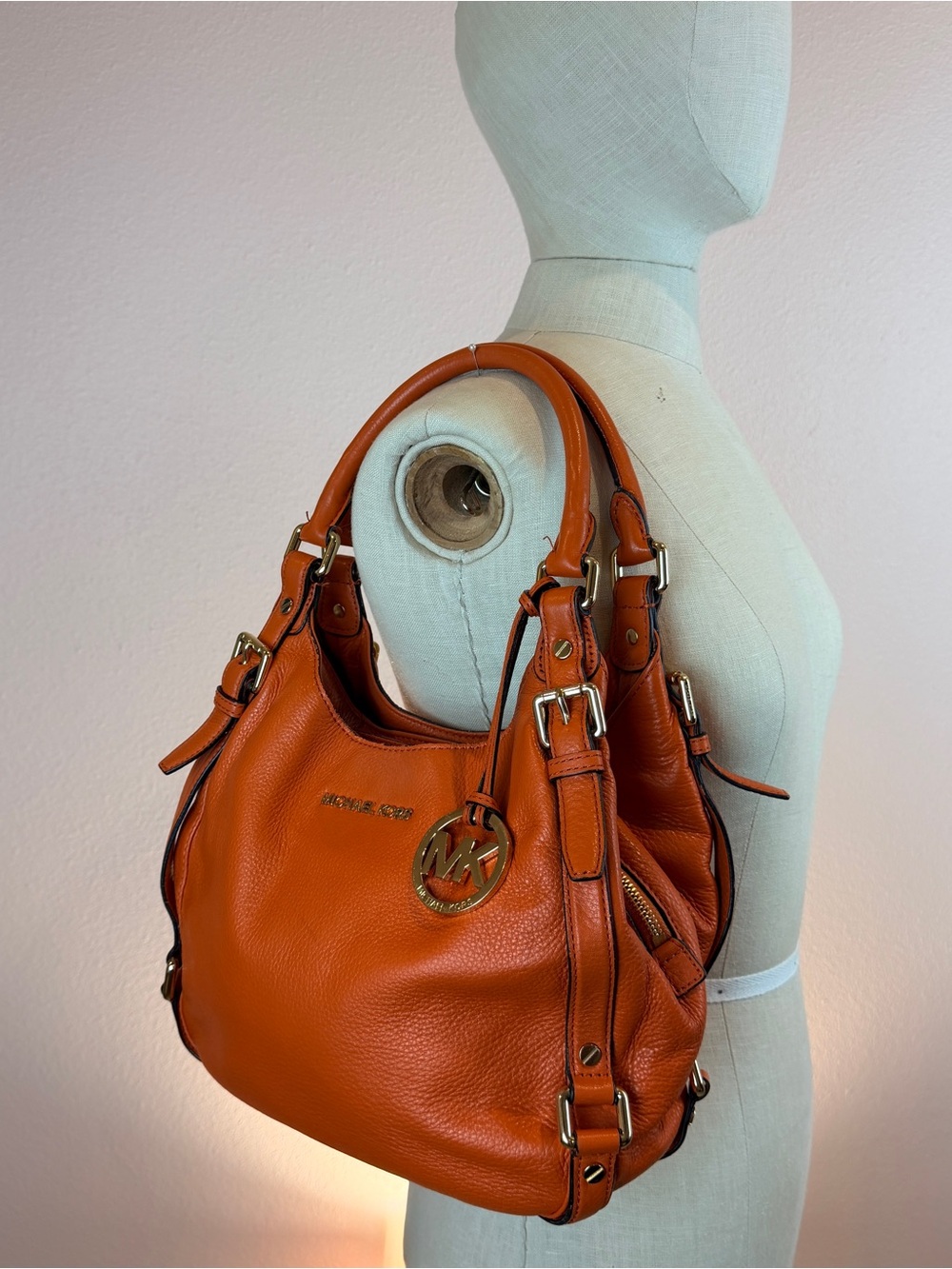 Michael Kors Bedford Orange Pebbled Leather Satchel Shoulder Bag Gold Hardware